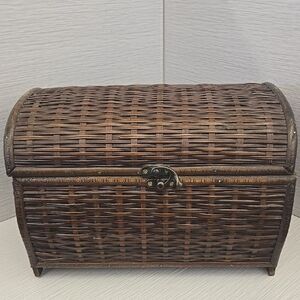 Woven Brown Storage Chest